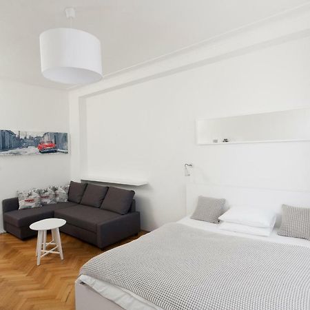 Casa Anna Apartment Opletalova Praag Buitenkant foto