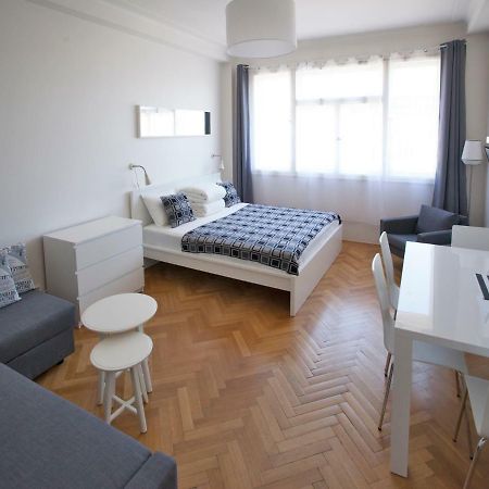 Casa Anna Apartment Opletalova Praag Buitenkant foto
