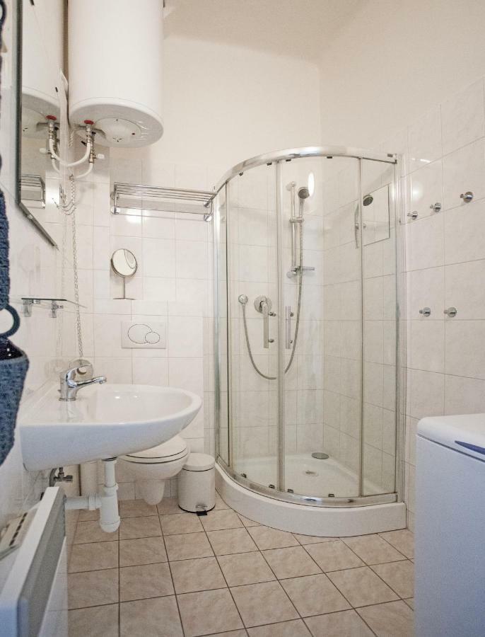 Casa Anna Apartment Opletalova Praag Buitenkant foto